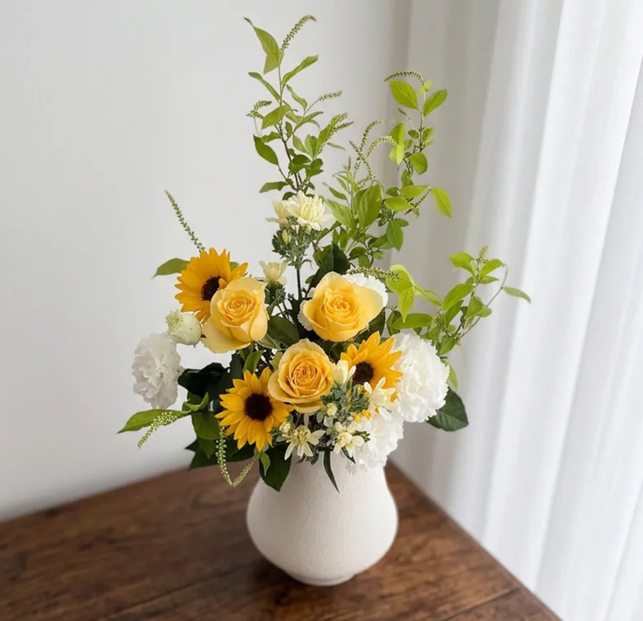 黄色い花束Mサイズ・花瓶