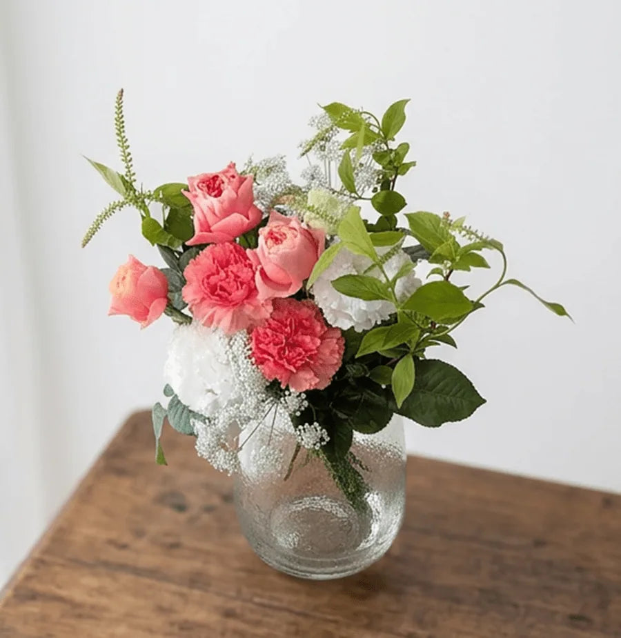 花束 Sサイズの花瓶に入れた画像