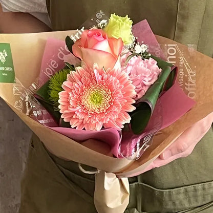 小さな花束の詰め合わせ